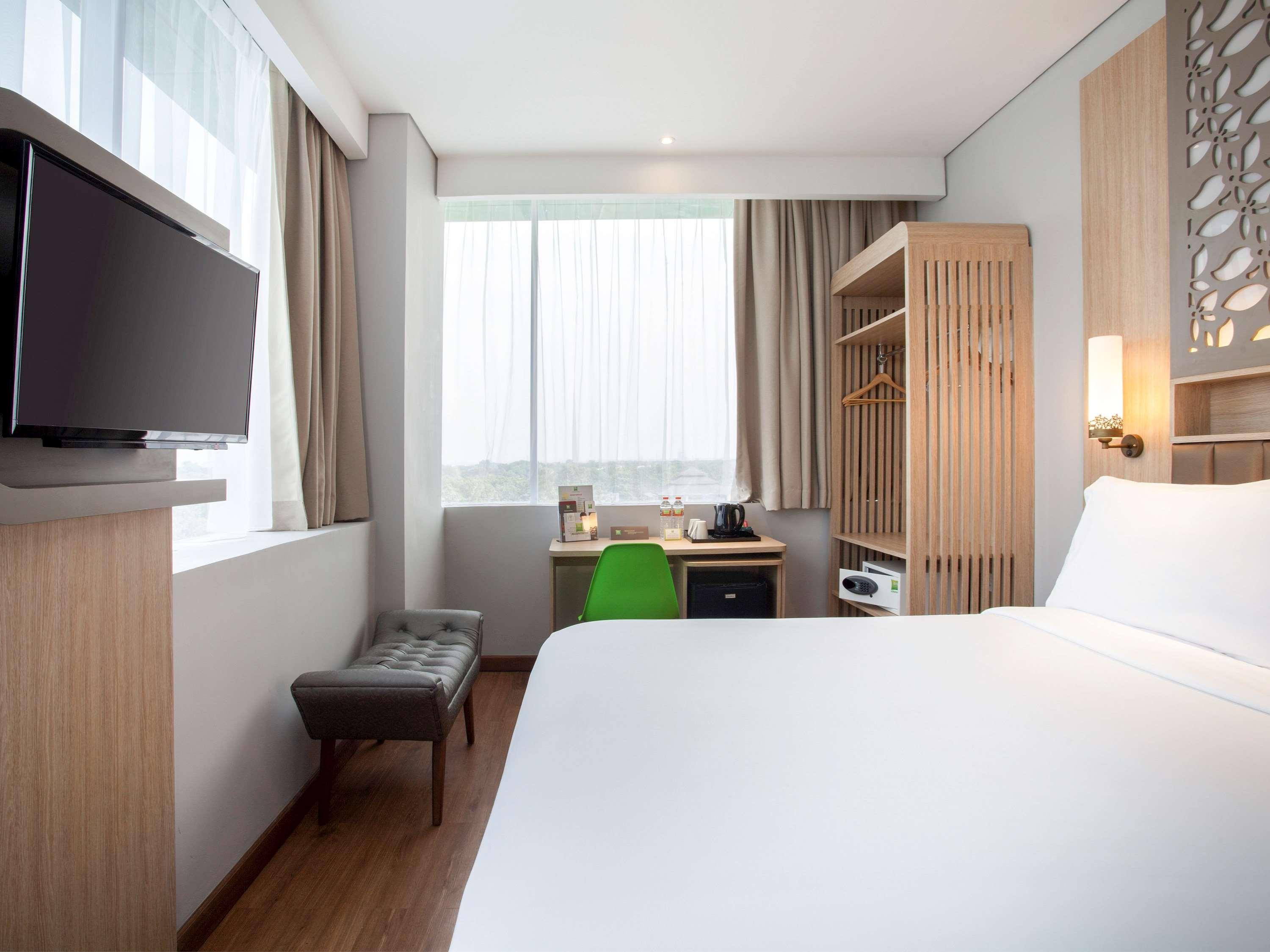 Ibis Styles Cikarang Hotel Bekasi Kültér fotó