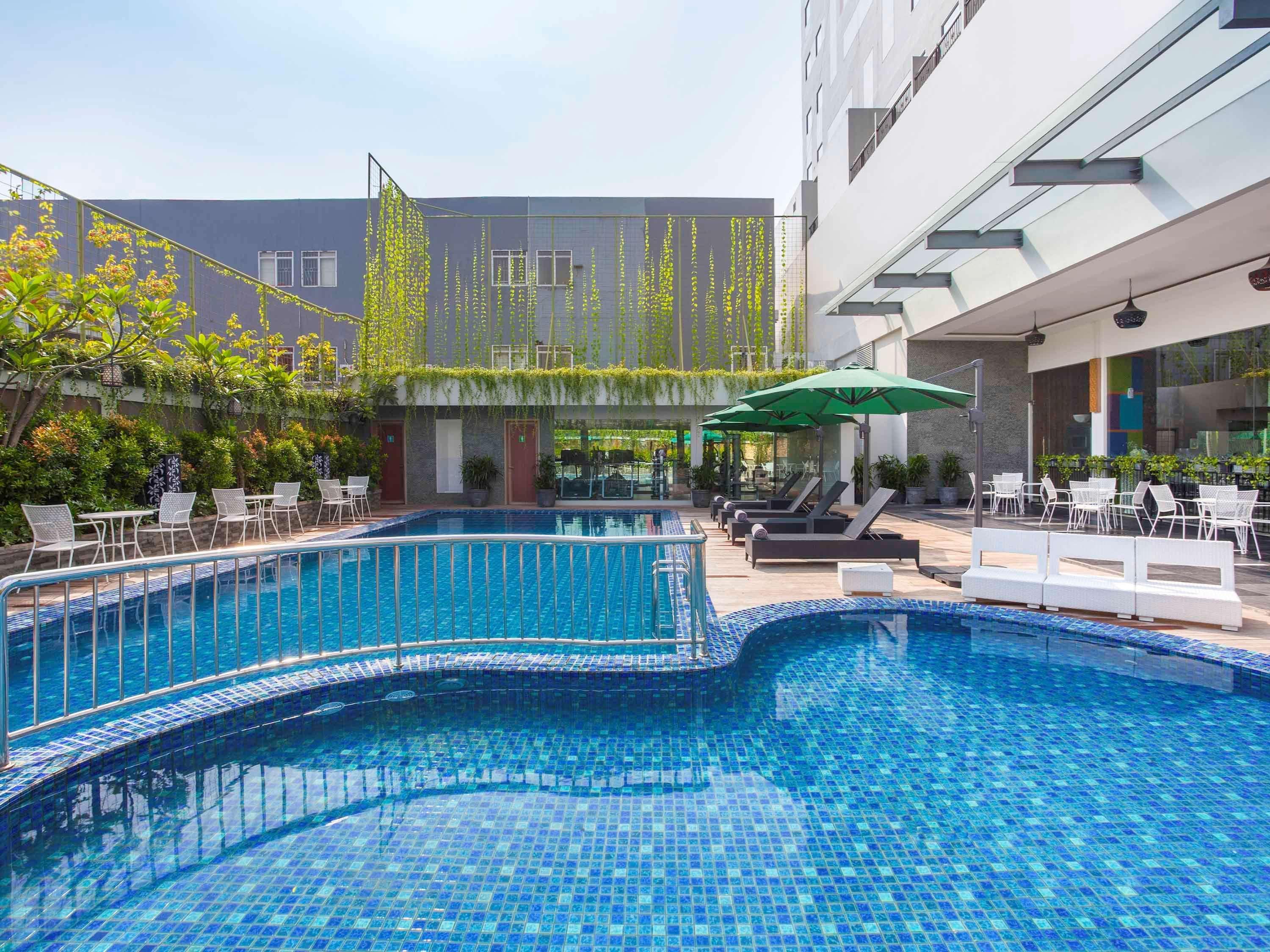 Ibis Styles Cikarang Hotel Bekasi Kültér fotó